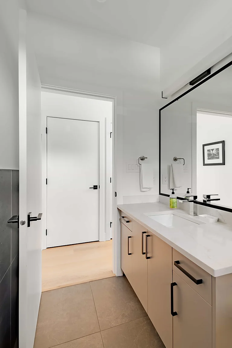 Ensuite bathroom of a Vancouver Airbnb listing